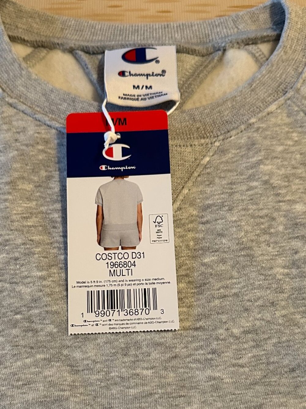 Champion Women's Short Sleeve Sweat Shirt Size M NWT